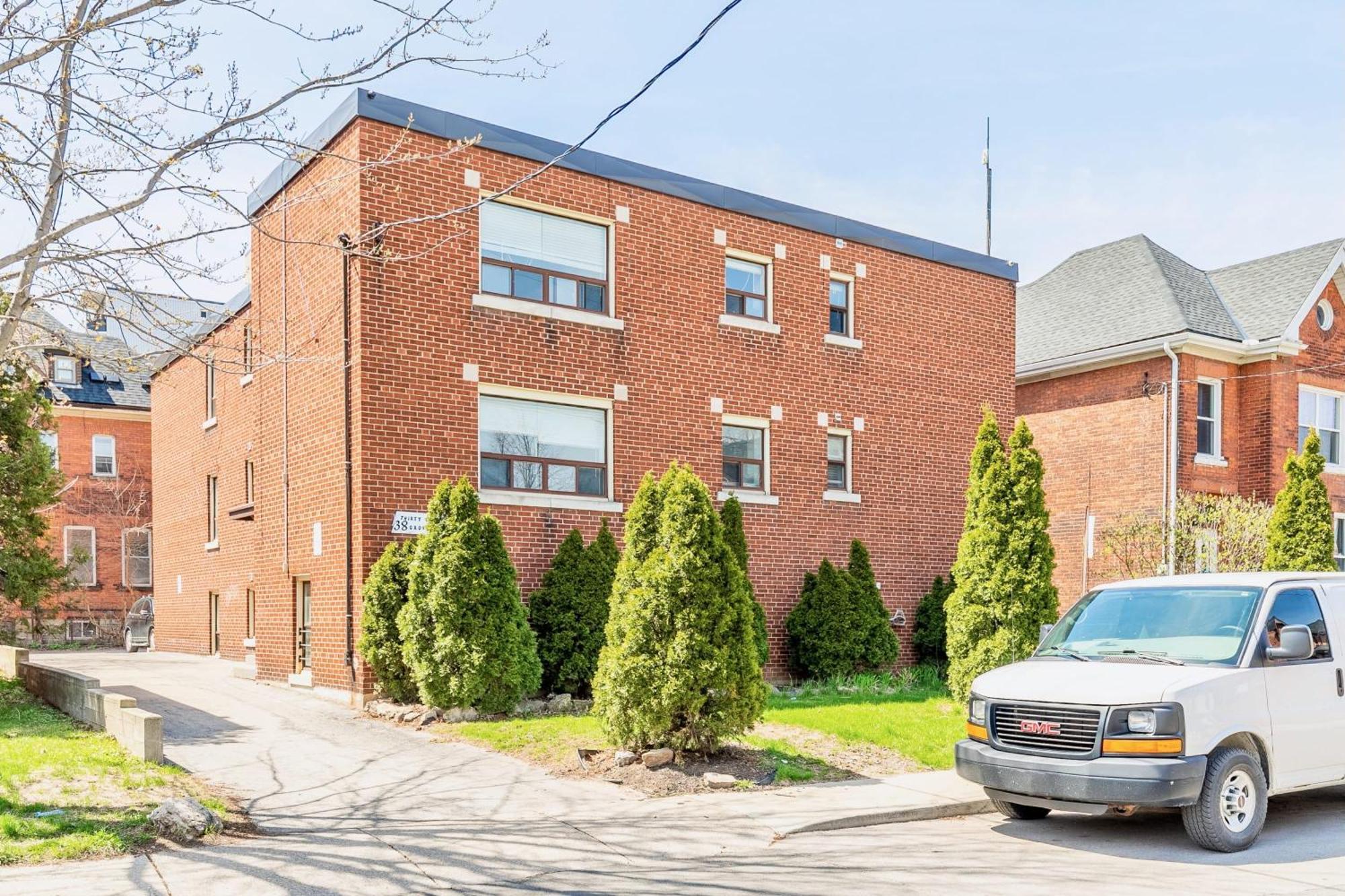 Modern Apartment In Corktown Hamilton Sleeps 4 外观 照片